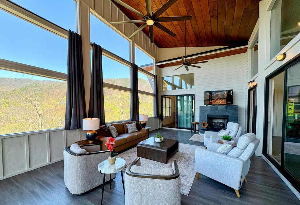 Summit Trails Retreat - New listing