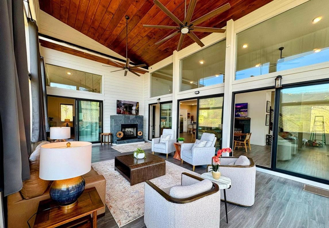 Summit Trails Retreat - New listing