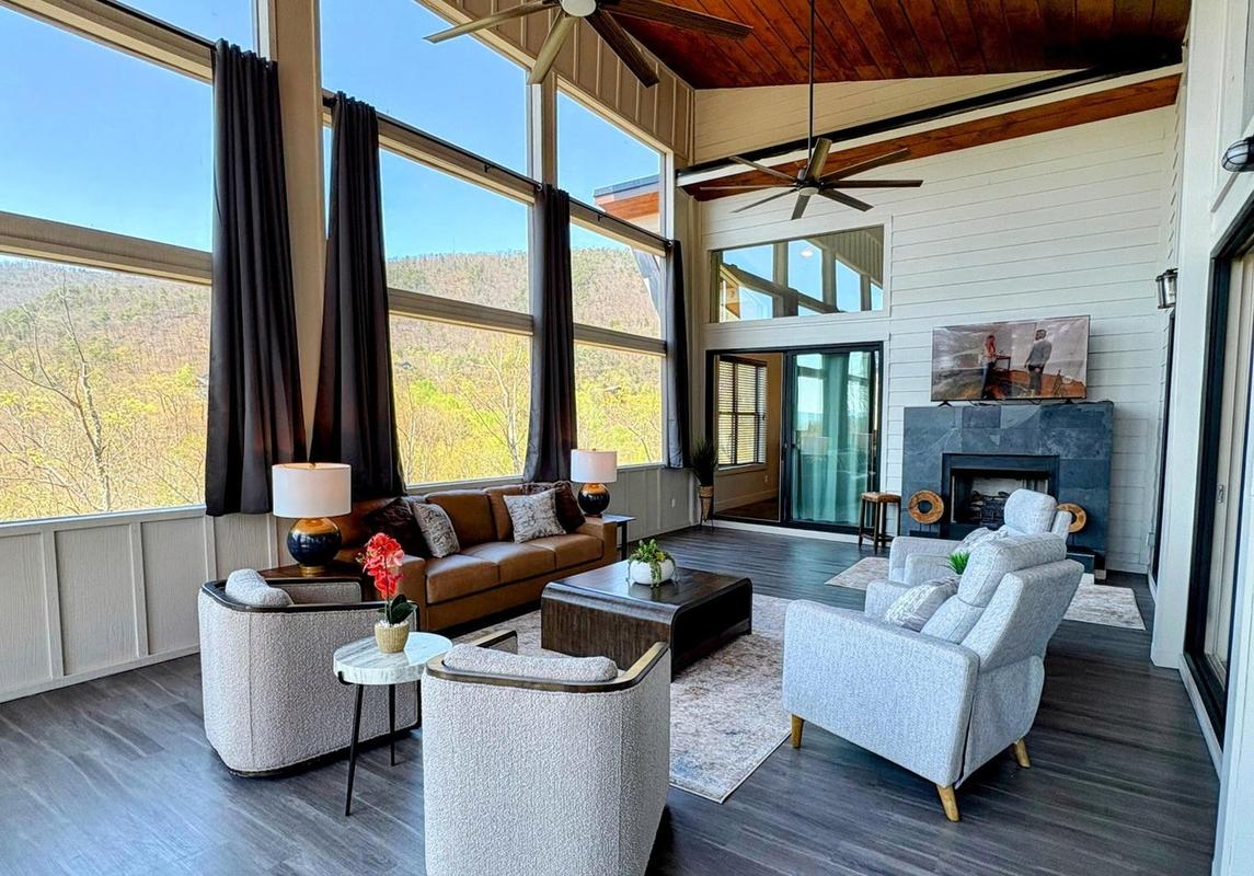 Summit Trails Retreat - New listing