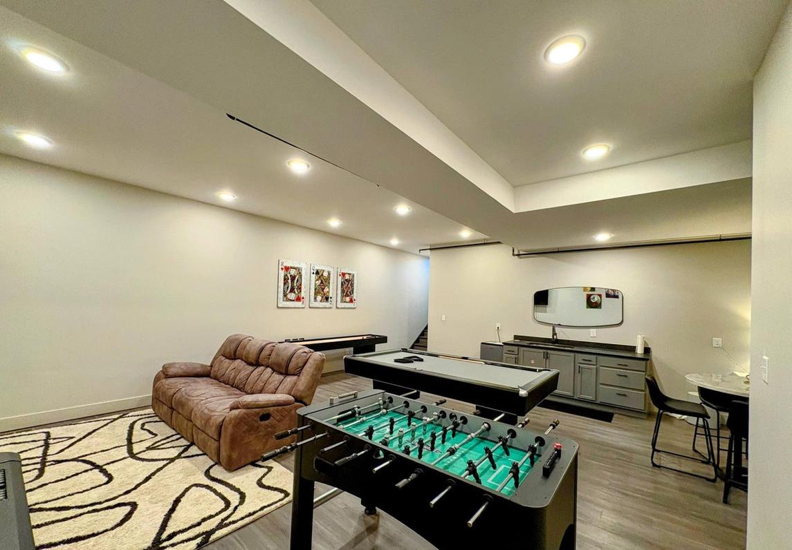 Summit Trails Retreat - New listing