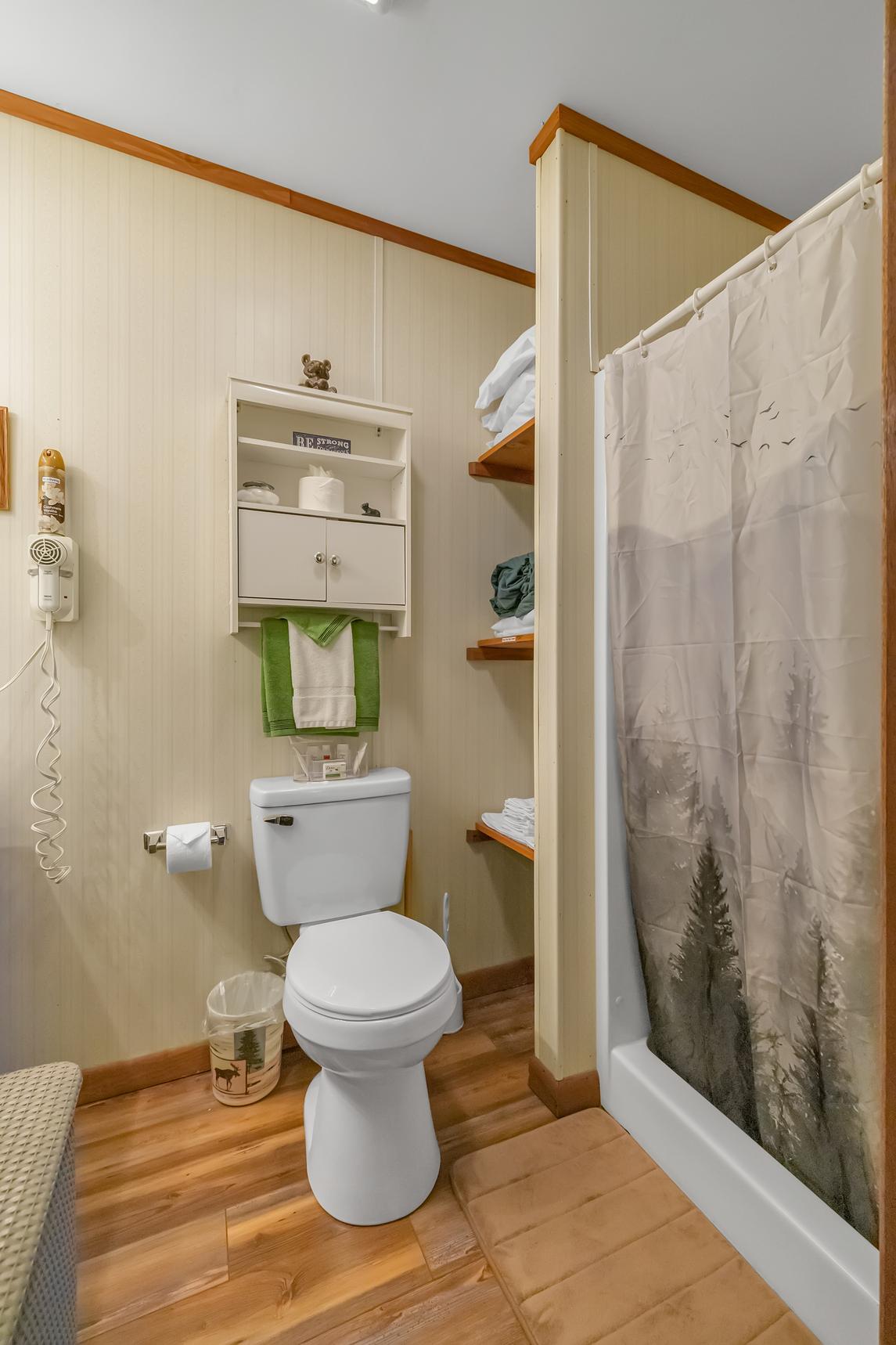 Bear Cub Retreat - New Listing