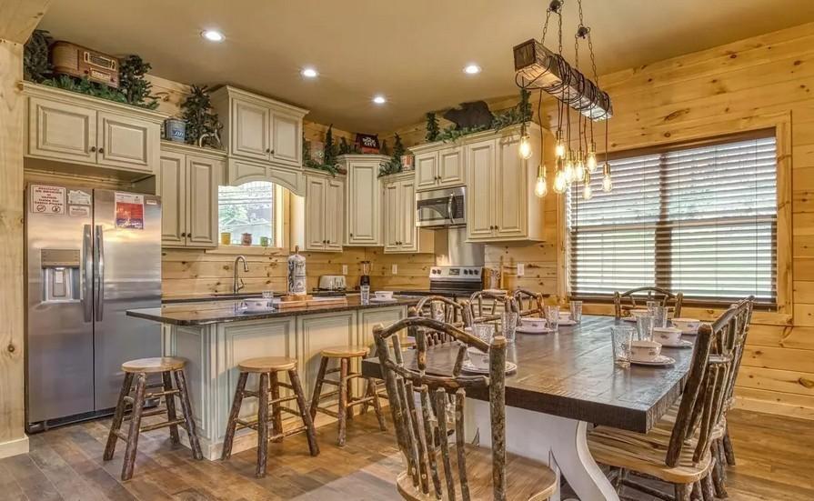 The Manor At Burg Hill - New Listing