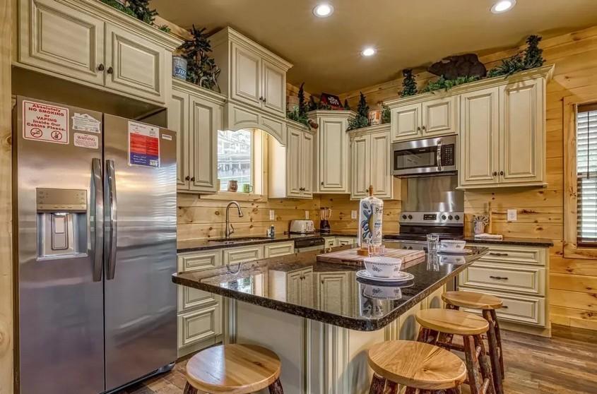 The Manor At Burg Hill - New Listing