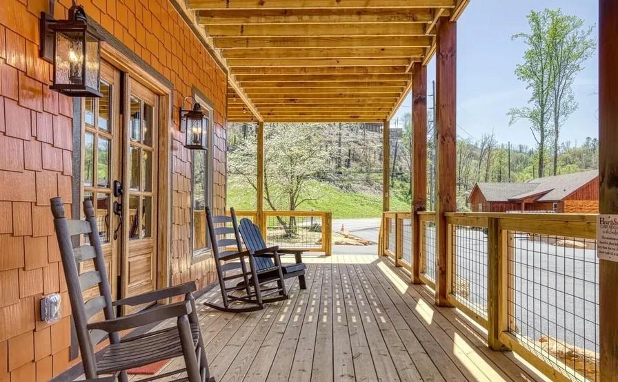 The Manor At Burg Hill - New Listing