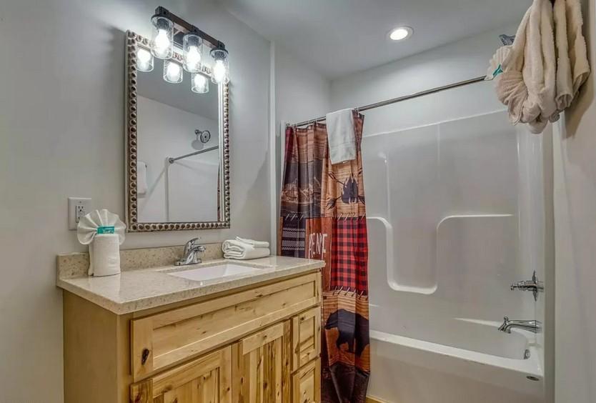 The Manor At Burg Hill - New Listing