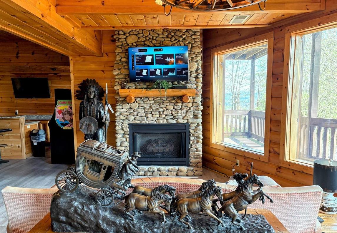 Heaven on a Hill - New Listing