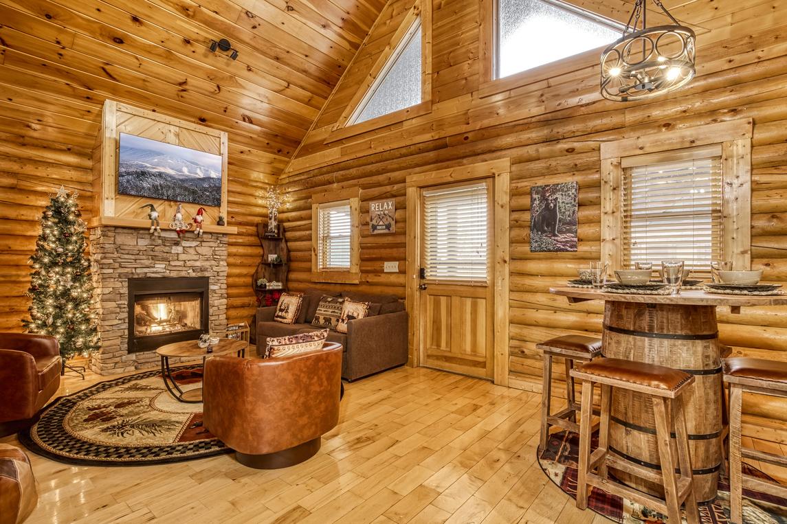 Majestic Bear Retreat - New Listing