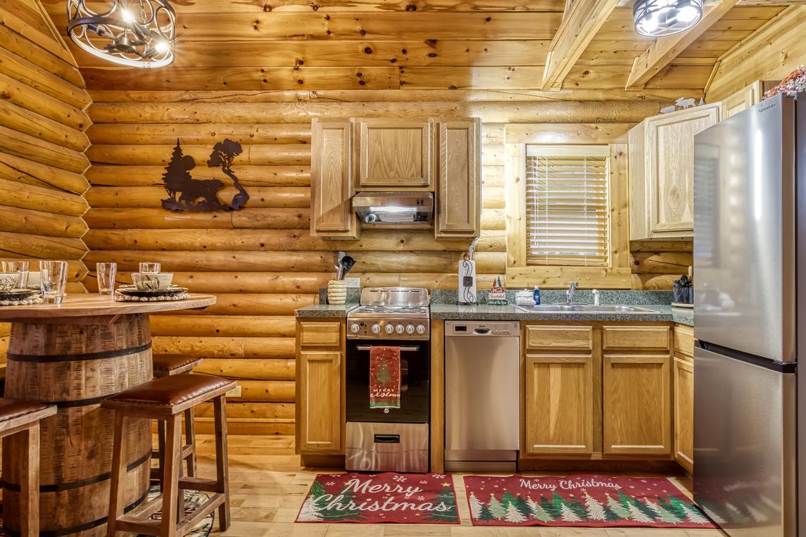 Majestic Bear Retreat - New Listing