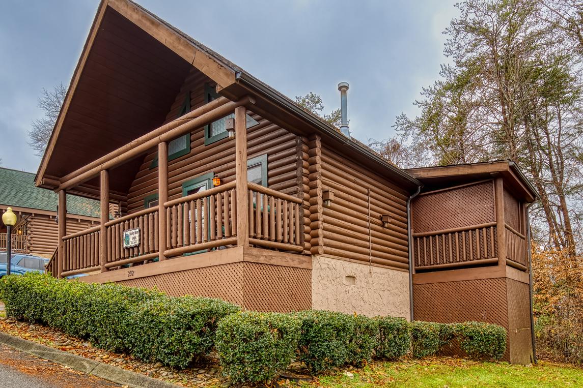 Majestic Bear Retreat - New Listing