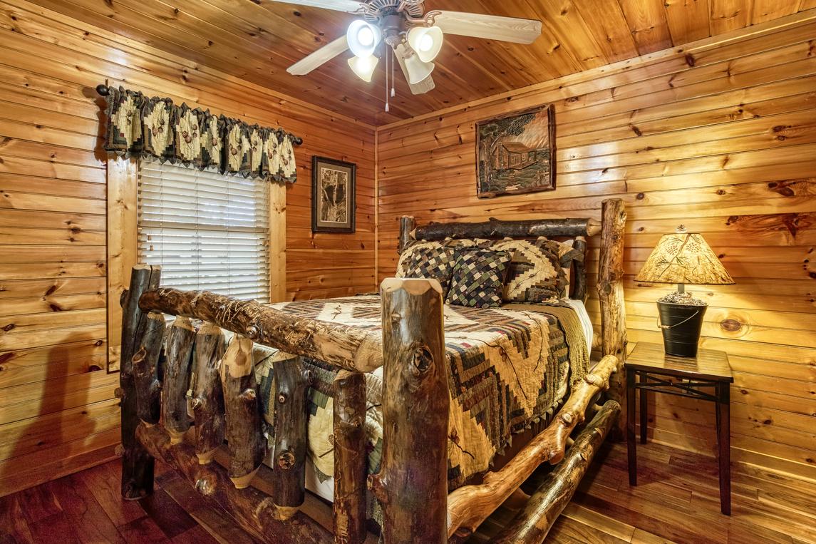 Smoky Serenity Chalet - New Listing