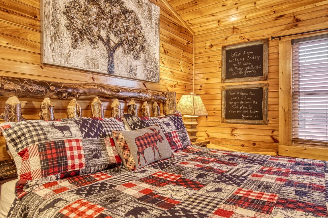 Smoky Serenity Chalet - New Listing