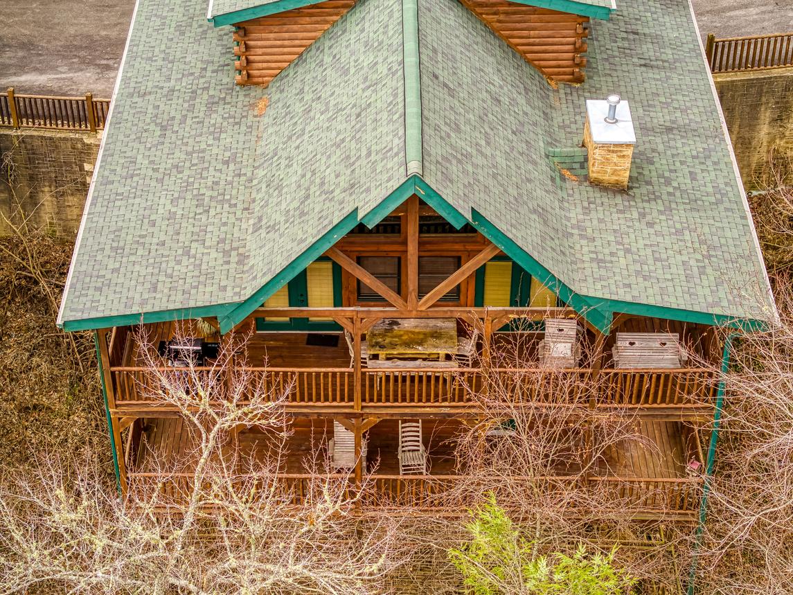 Smoky Serenity Chalet - New Listing