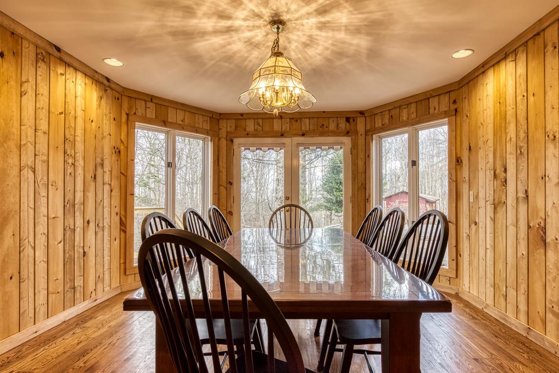 Mountain Vista - New Listing