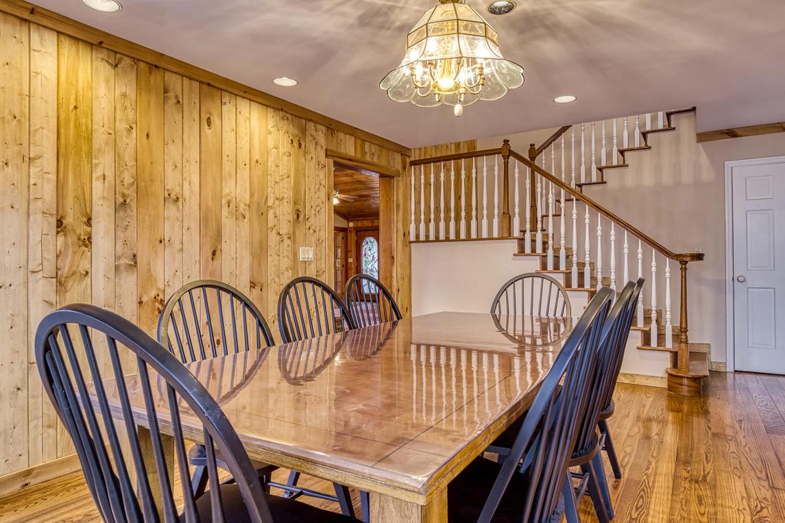 Mountain Vista - New Listing