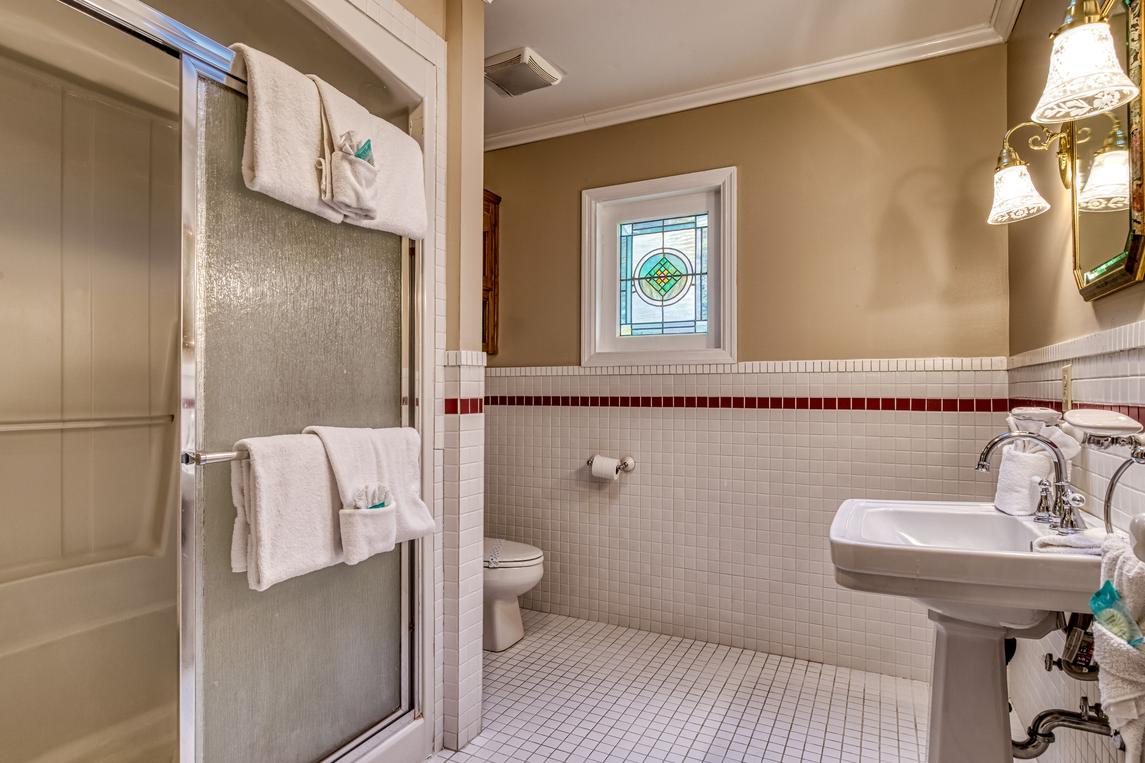 Mountain Vista - New Listing