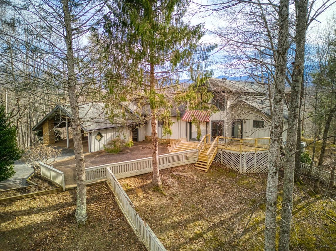 Mountain Vista - New Listing