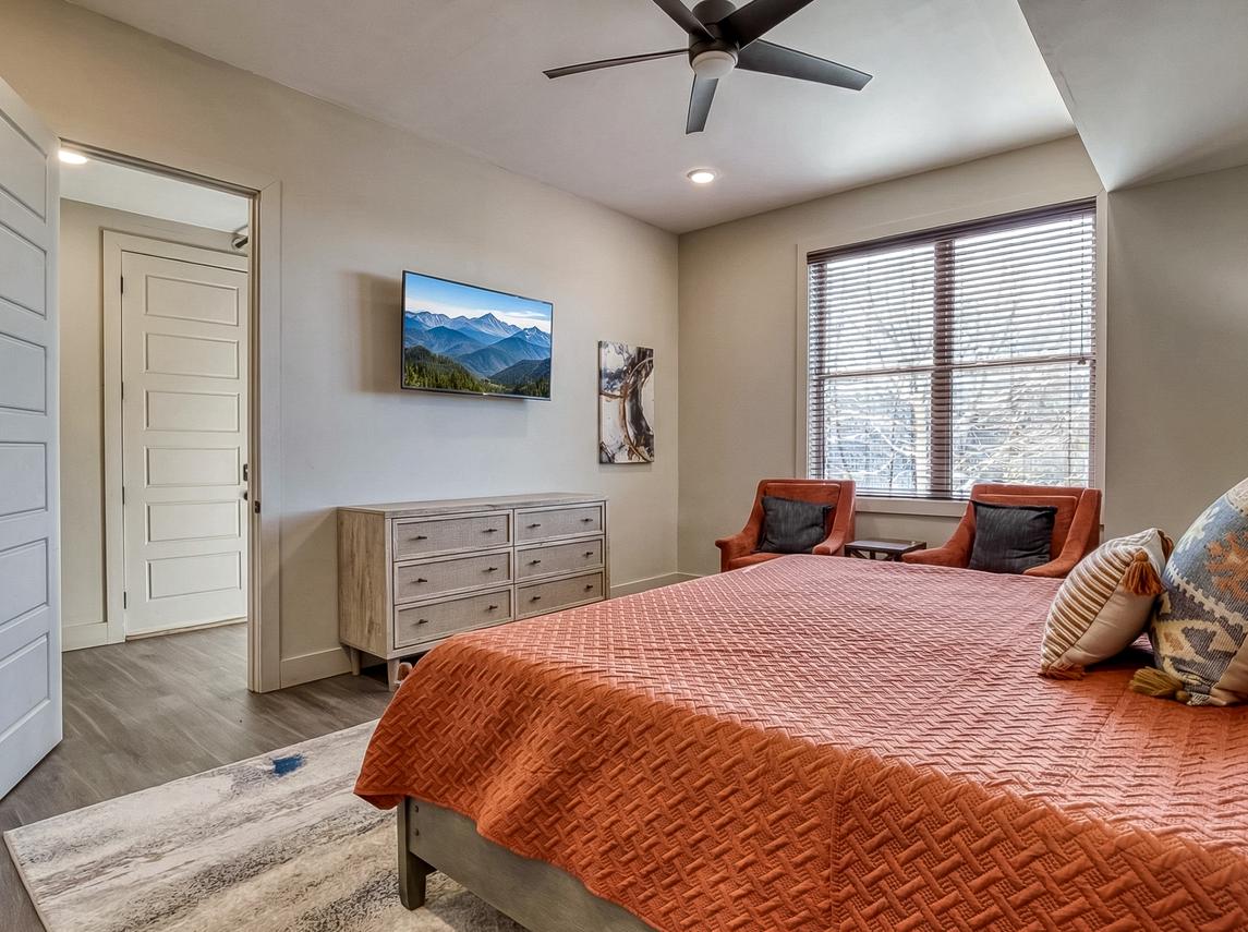 Summit Trails Retreat - New listing