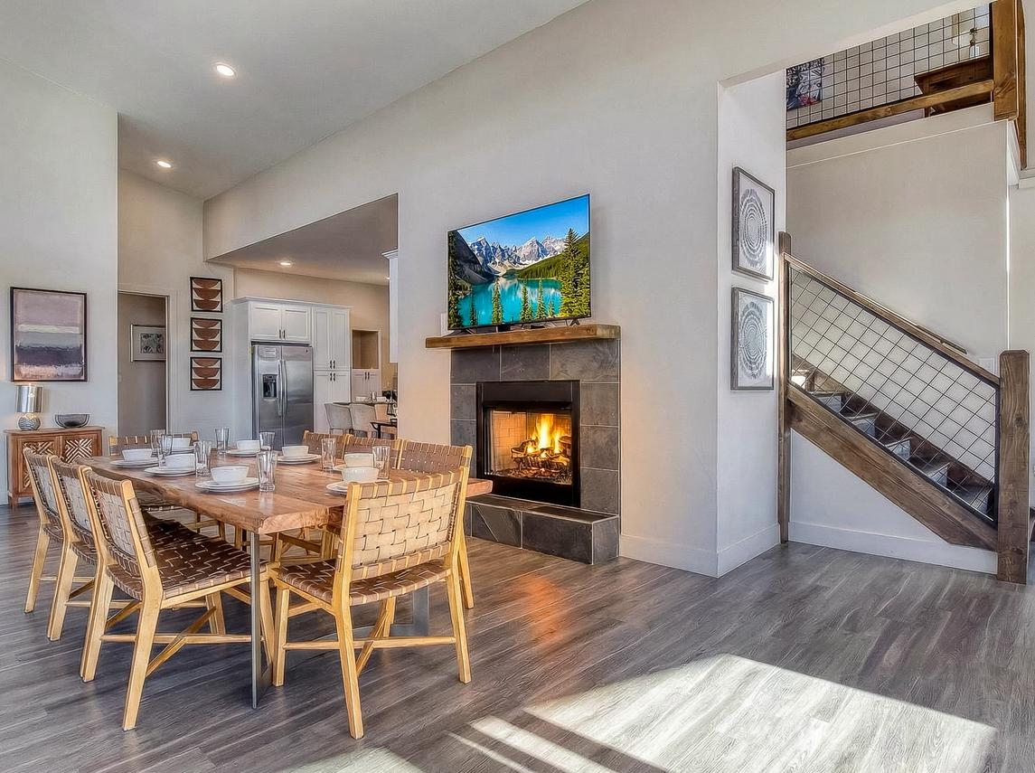 Summit Trails Retreat - New listing