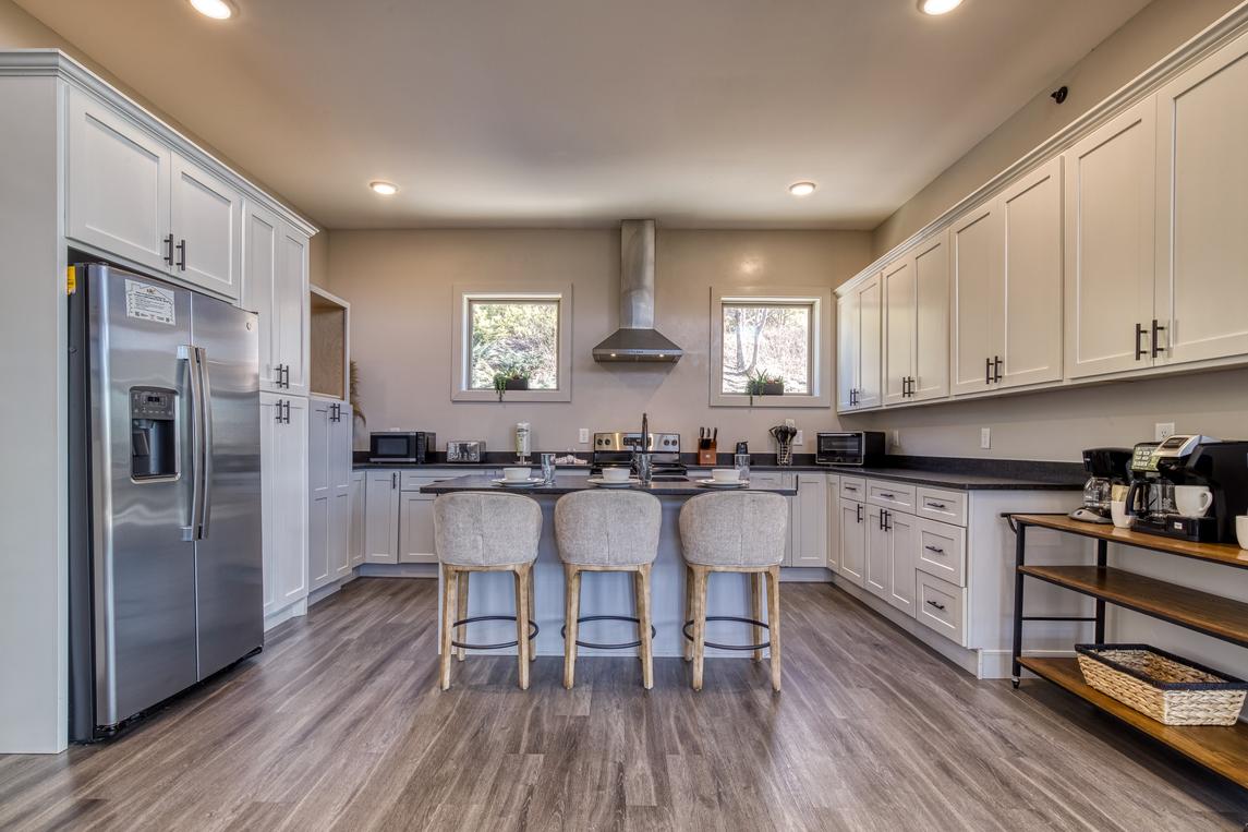 Summit Trails Retreat - New listing