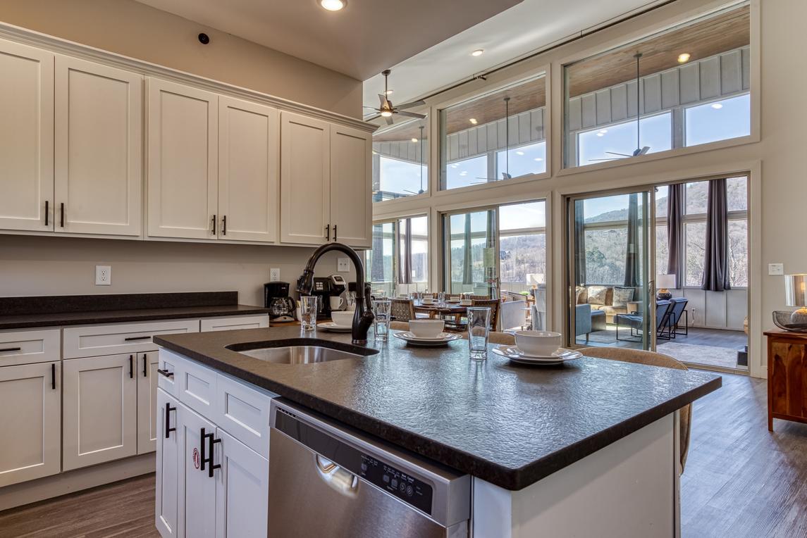 Summit Trails Retreat - New listing