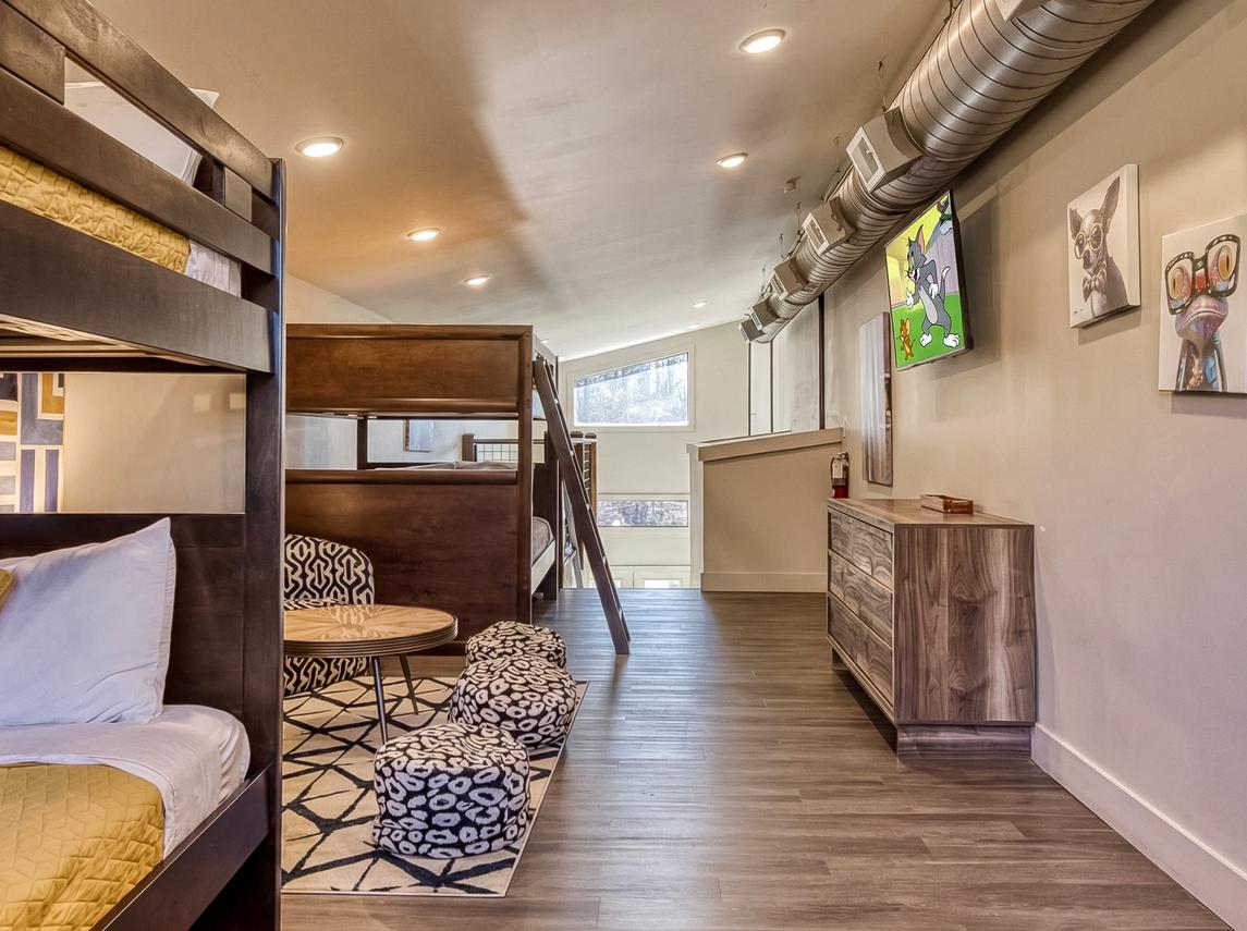 Summit Trails Retreat - New listing