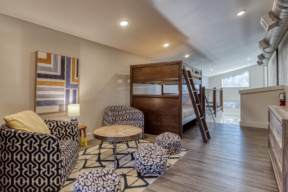 Summit Trails Retreat - New listing