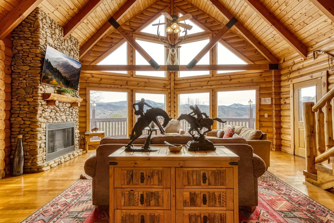 Heaven on a Hill - New Listing