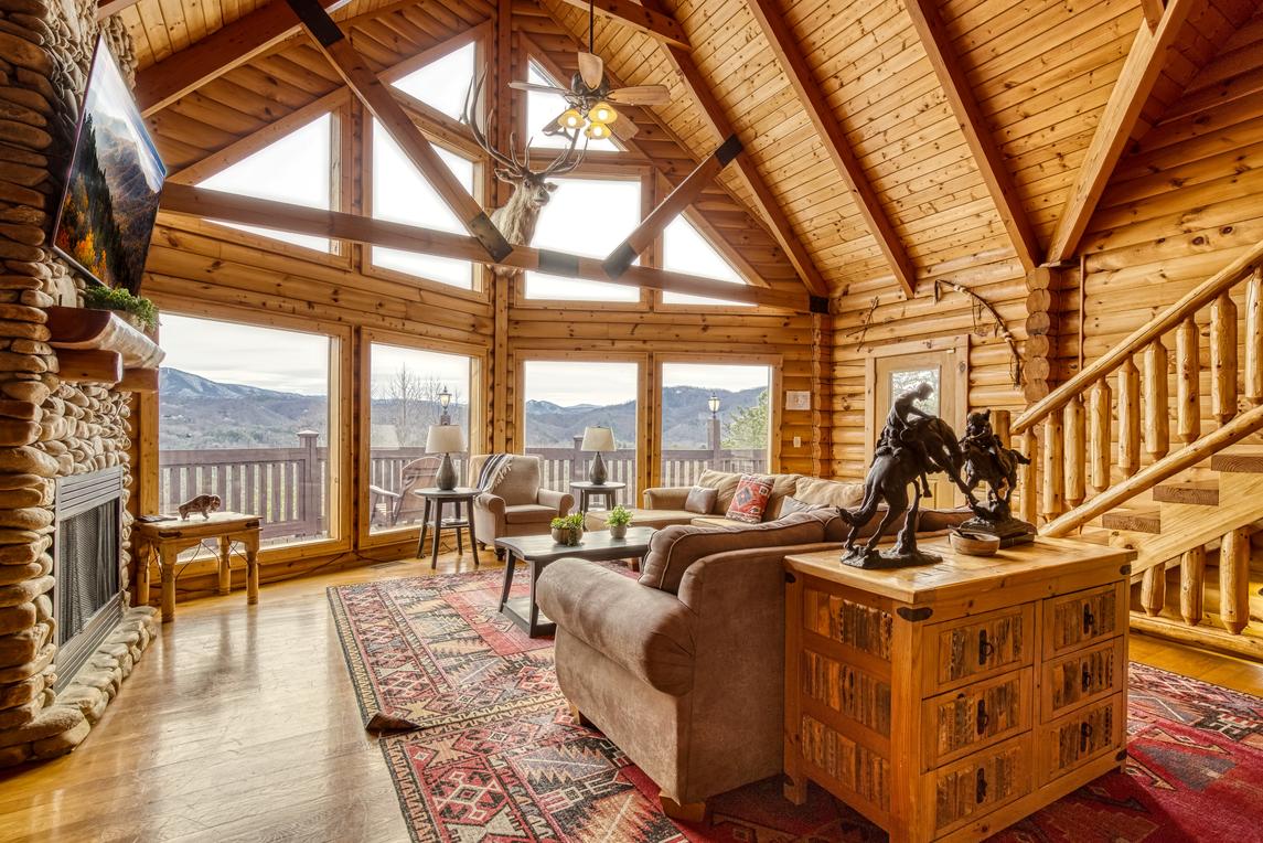 Heaven on a Hill - New Listing