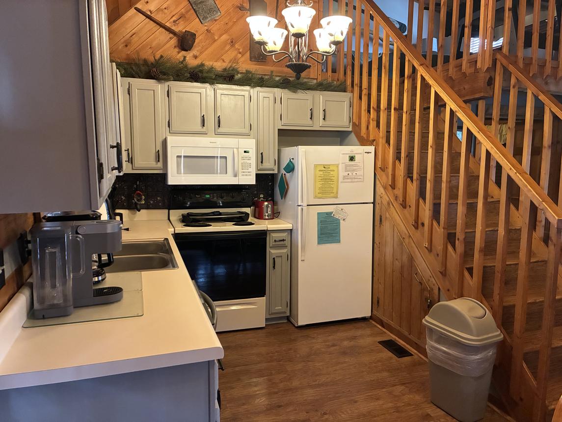 Cozy Cabin At Wild Turkey - New Listing
