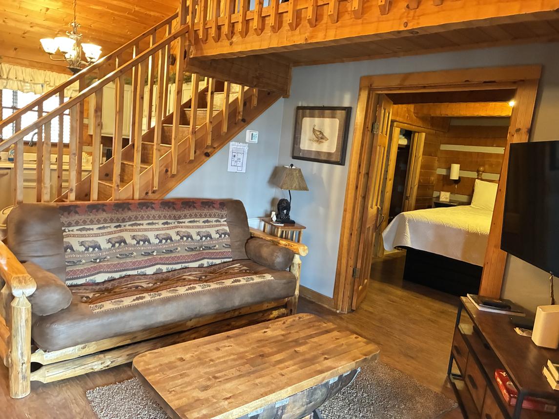 Cozy Cabin At Wild Turkey - New Listing
