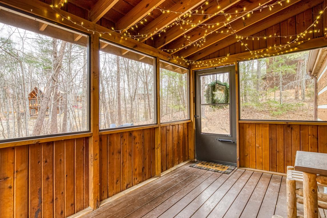 Cozy Cabin At Wild Turkey - New Listing