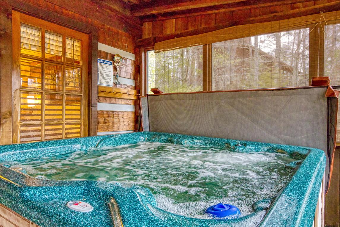 Cozy Cabin At Wild Turkey - New Listing