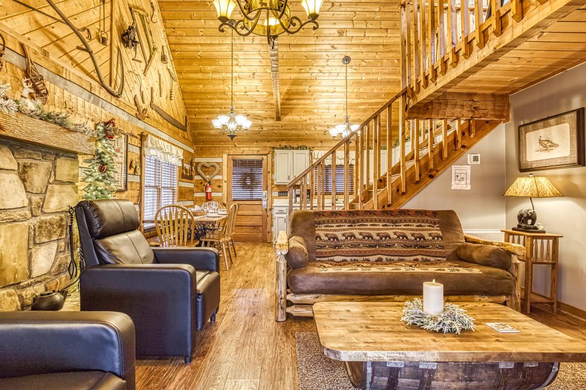 Cozy Cabin At Wild Turkey - New Listing