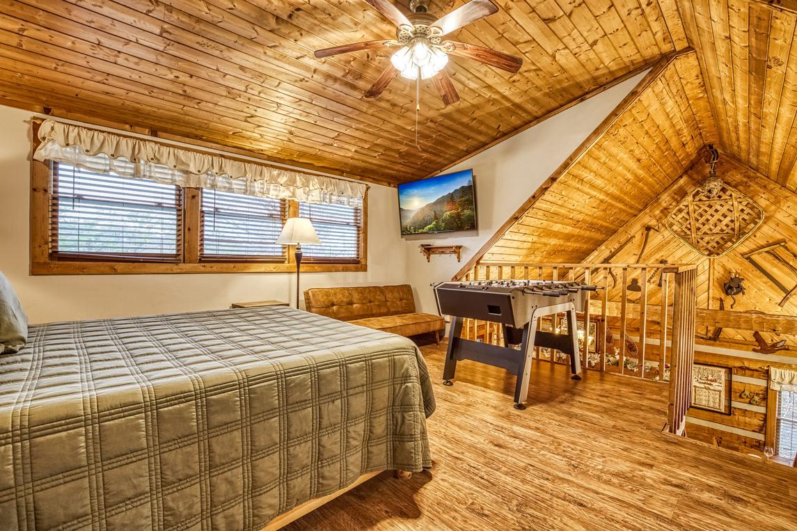Cozy Cabin At Wild Turkey - New Listing