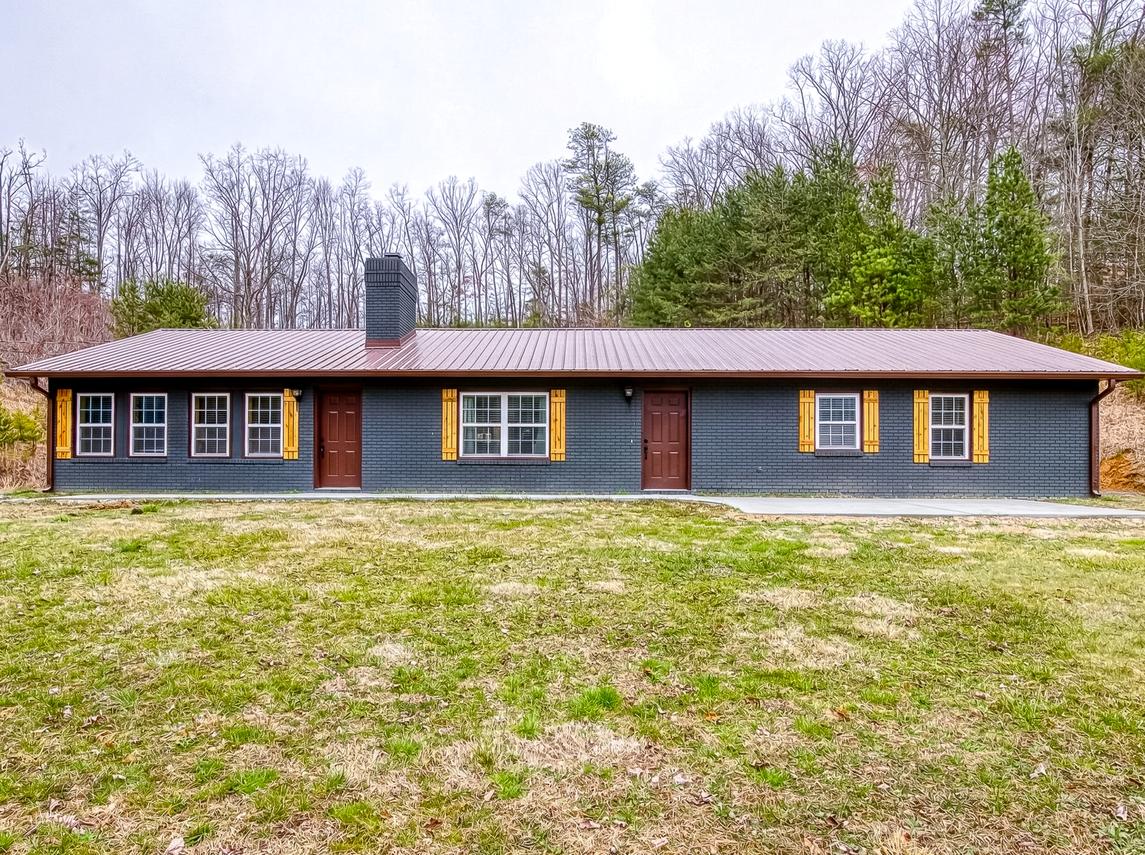 Peaceful Cabin - New Listing