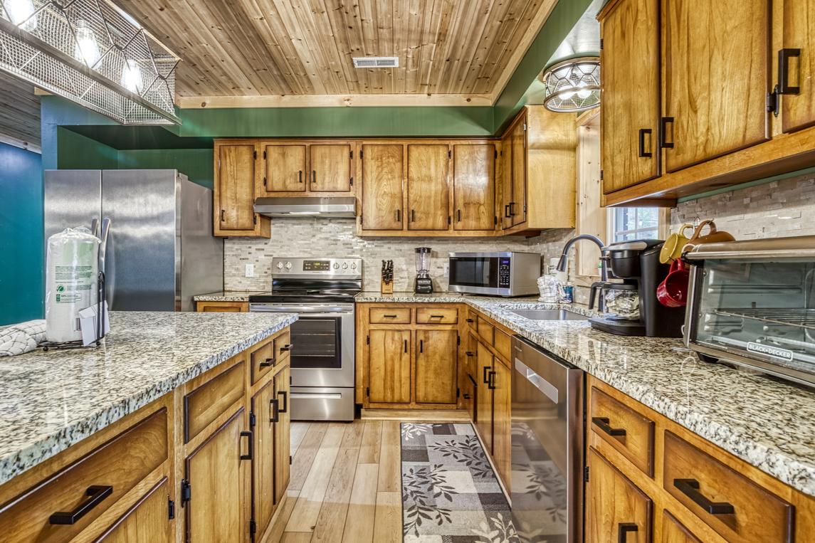 Peaceful Cabin - New Listing