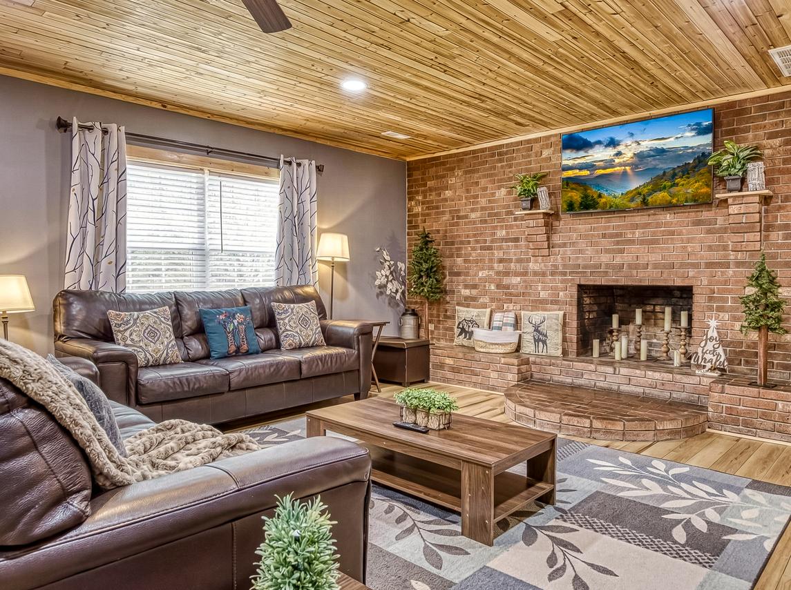 Peaceful Cabin - New Listing