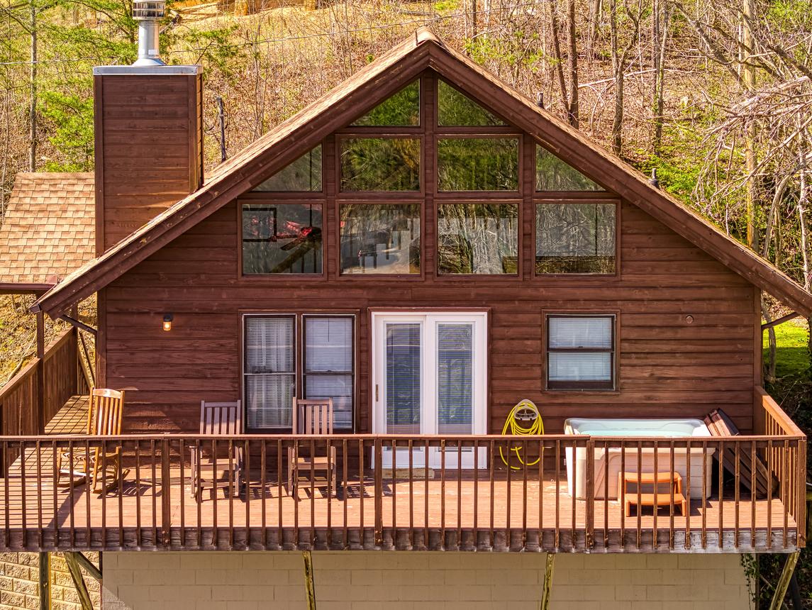 Mountain Laurel Lookout 
