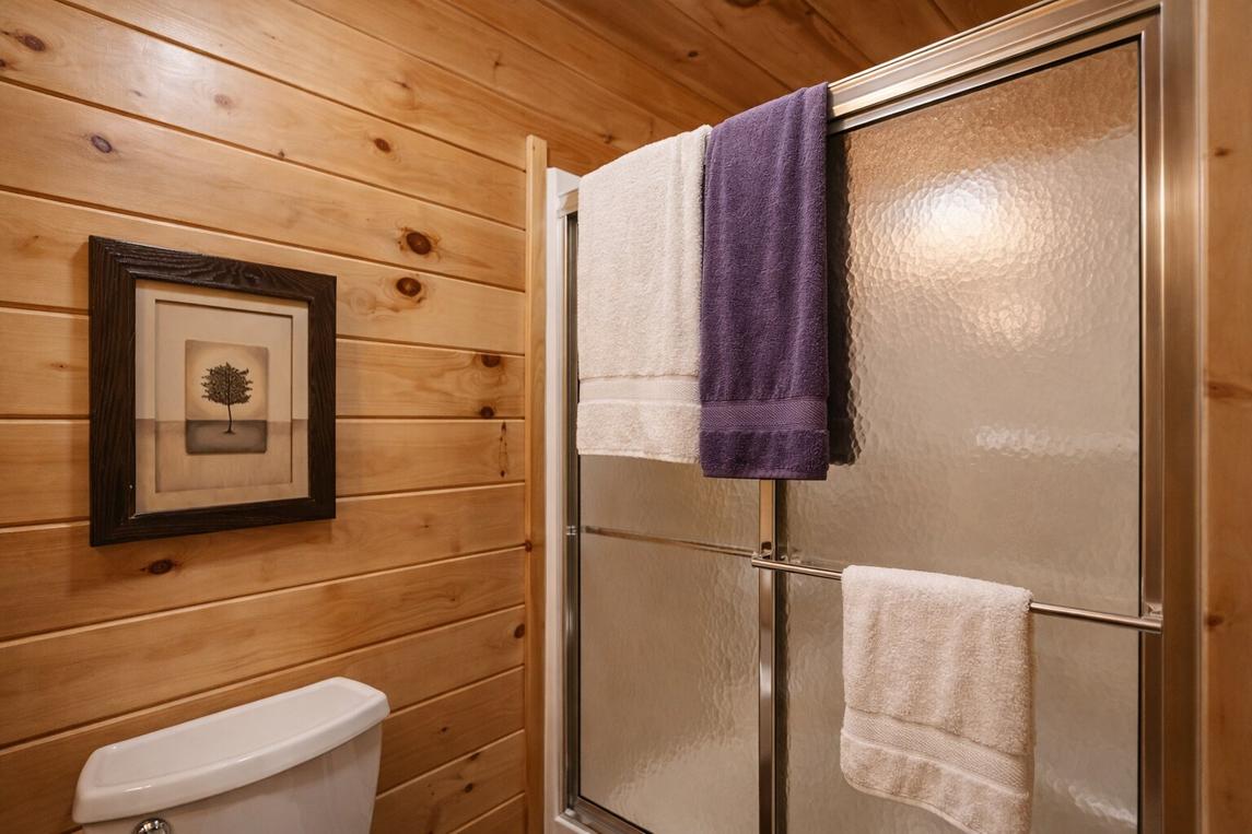 Legend Crest Lodge - New Listing