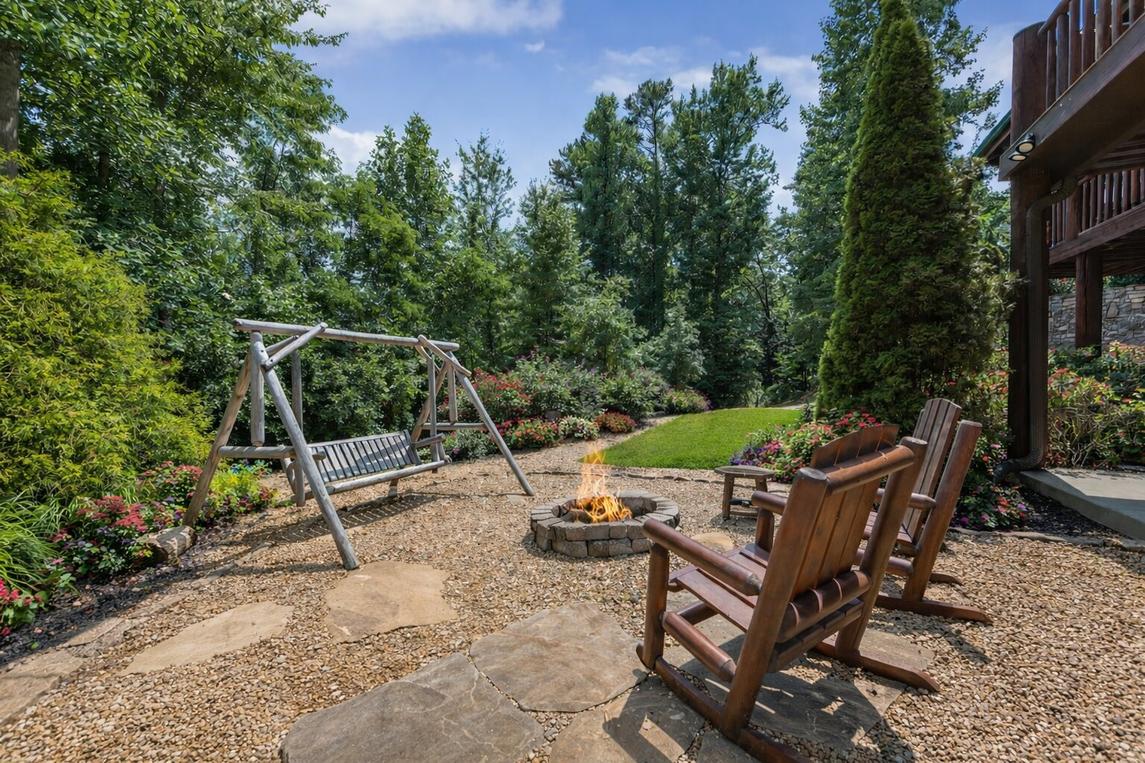 Legend Crest Lodge - New Listing