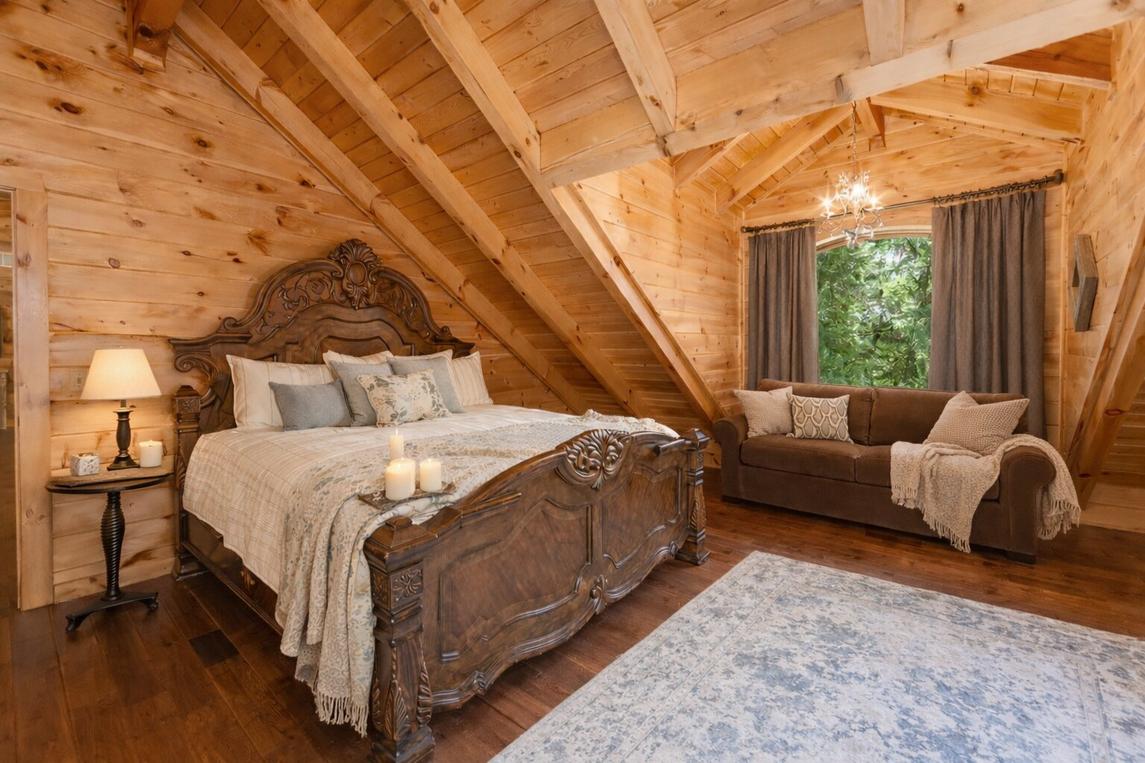 Legend Crest Lodge - New Listing