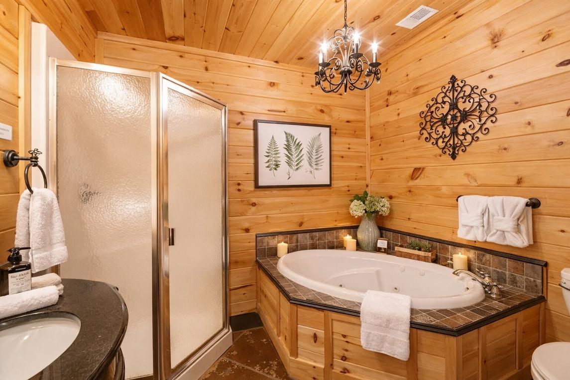 Legend Crest Lodge - New Listing