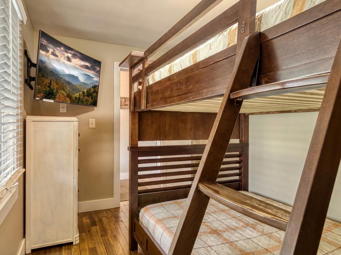 LeConte Mountain Lodge 