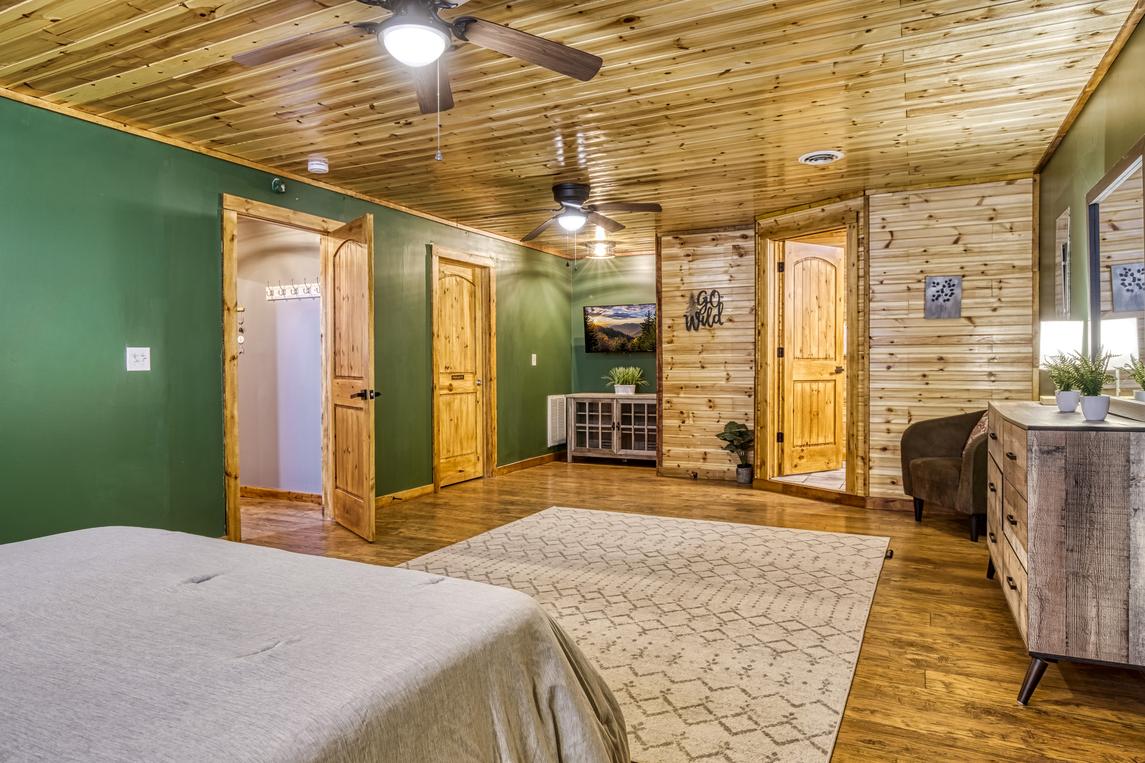 Sunrise Splash - New Listing