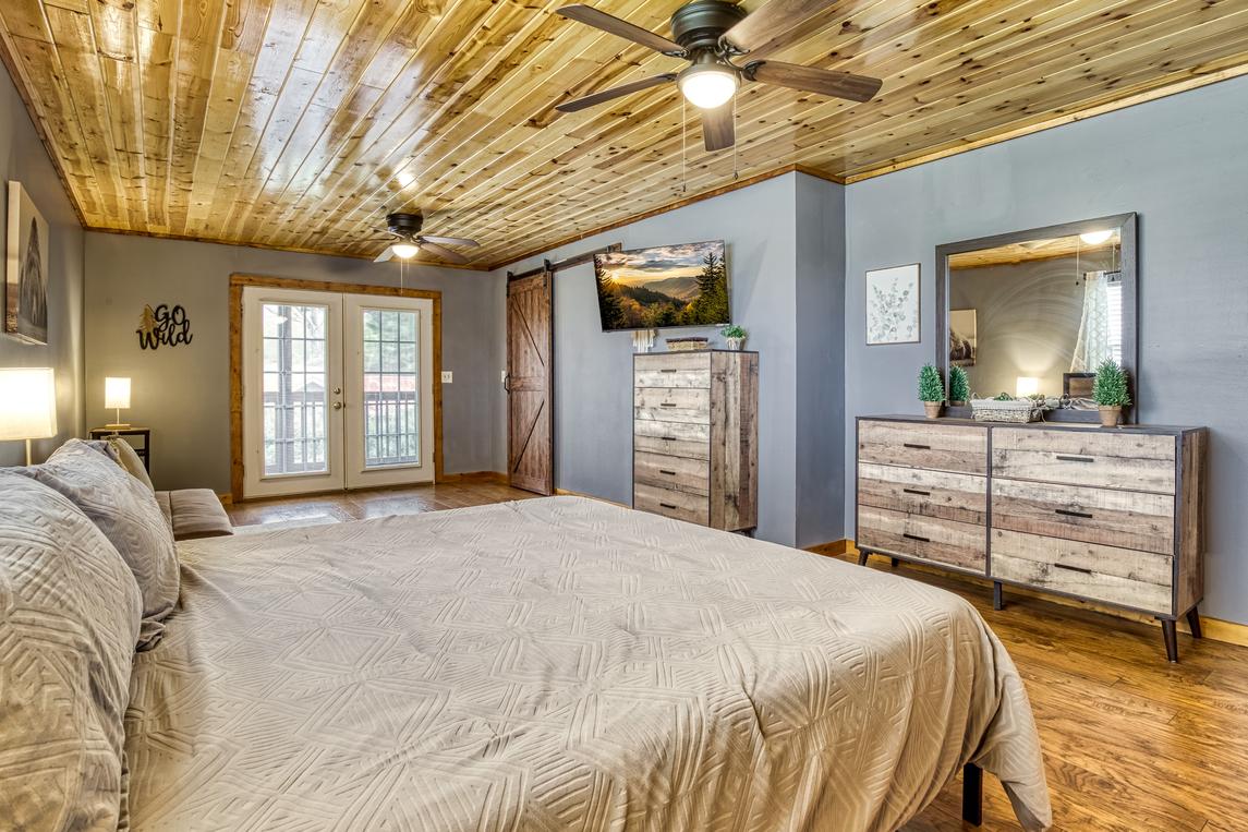 Sunrise Splash - New Listing