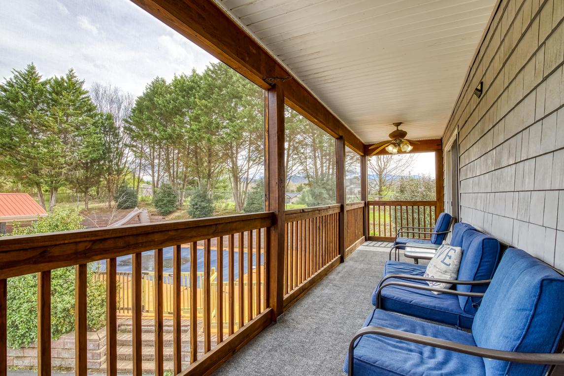 Sunrise Splash - New Listing