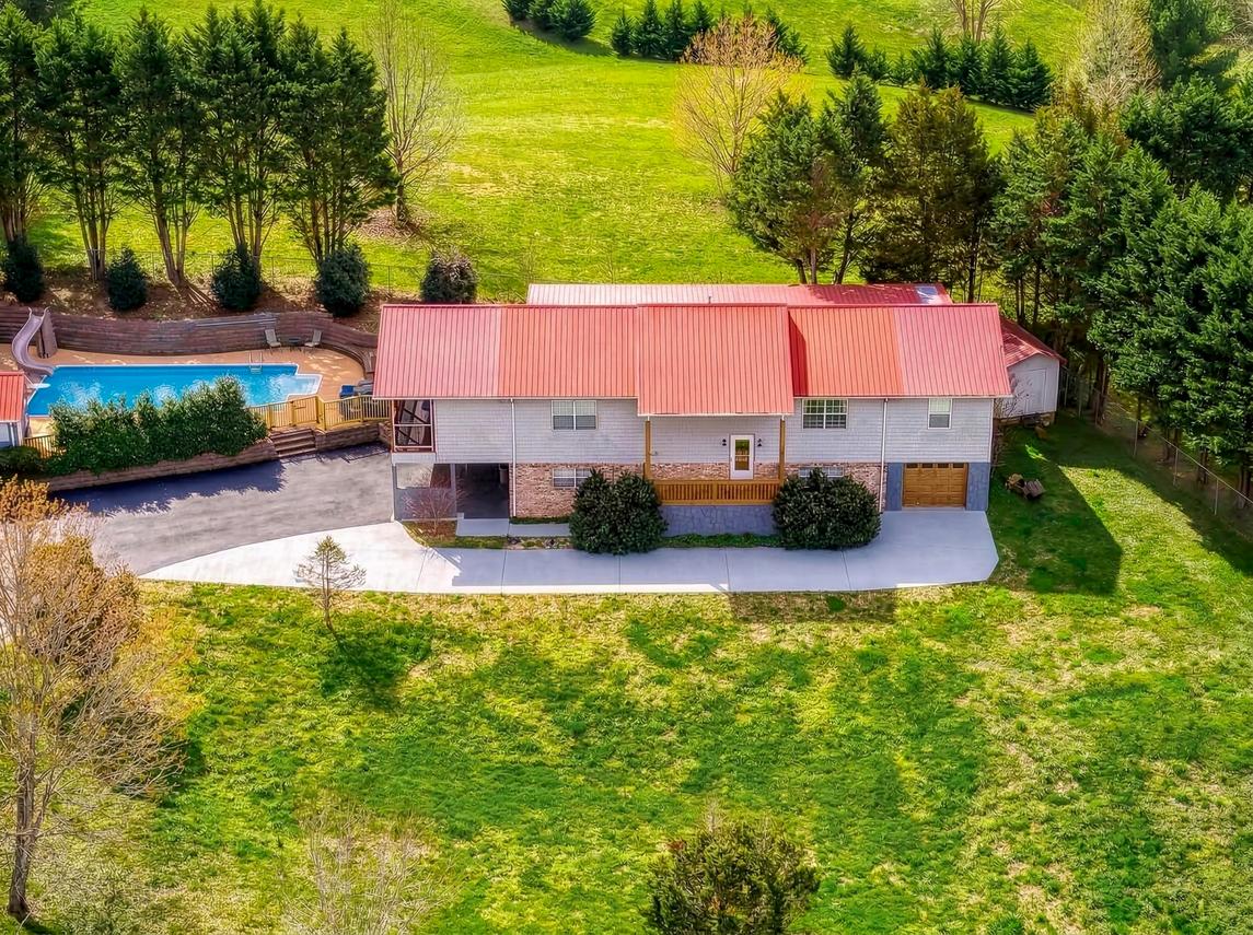 Sunrise Splash - New Listing