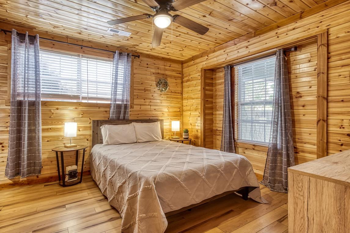 Sunrise Splash - New Listing