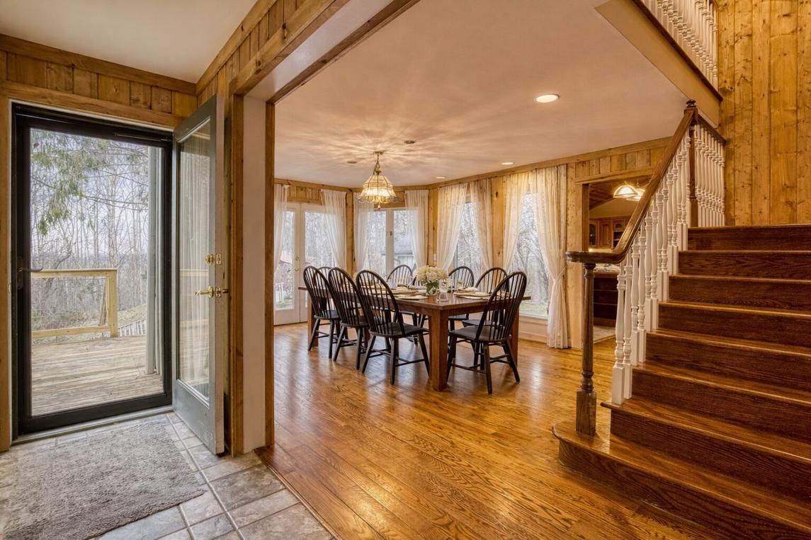 Mountain Vista - New Listing