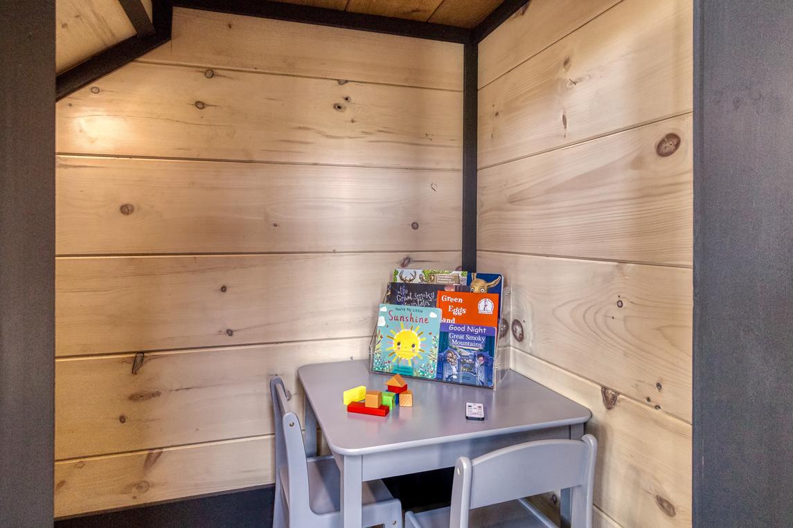 Whiskey Splash - New listing